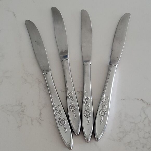 Oneida Community Flatware Morning Rose Knives - Picture 1 of 5